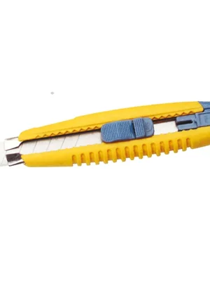 Nůž ulamovací plastový 18 mm STAVTOOL