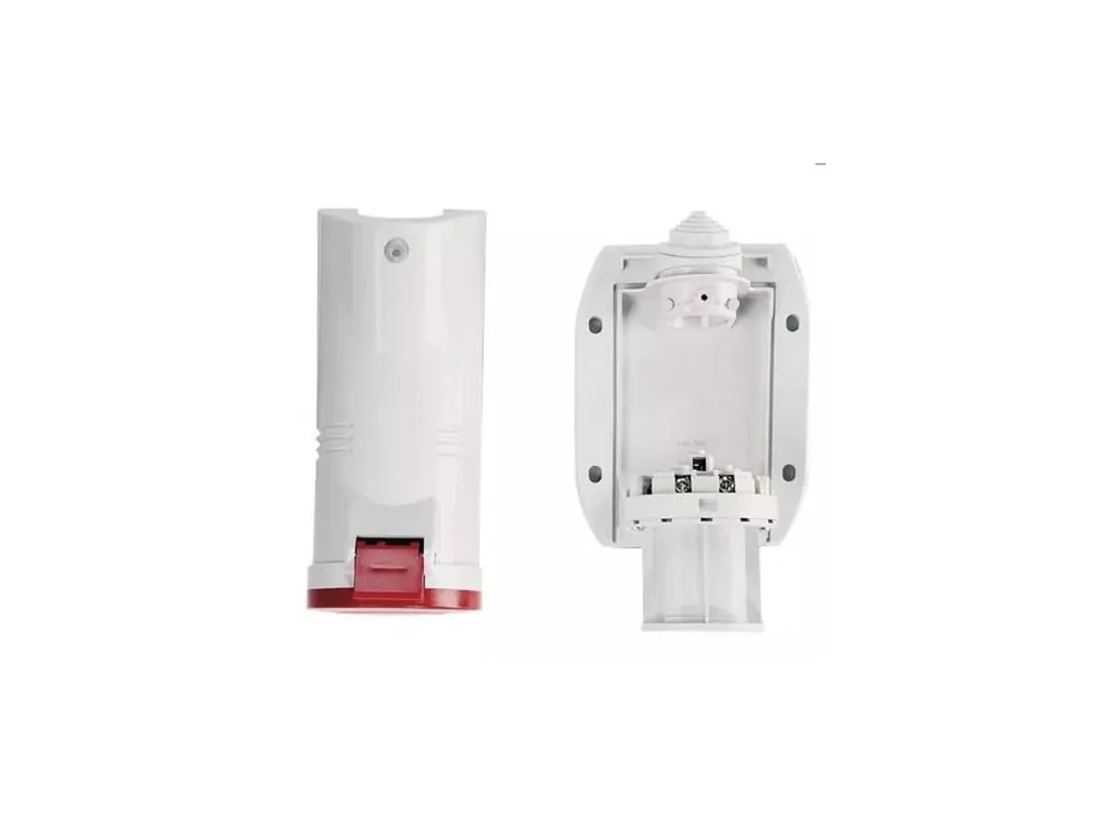 Zásuvka 5P, 400V / 32A, IP44, nástěnná
