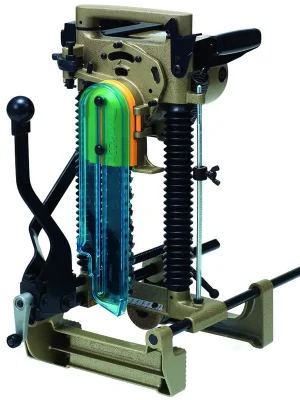 Makita 7104L Řetězová dlabačka