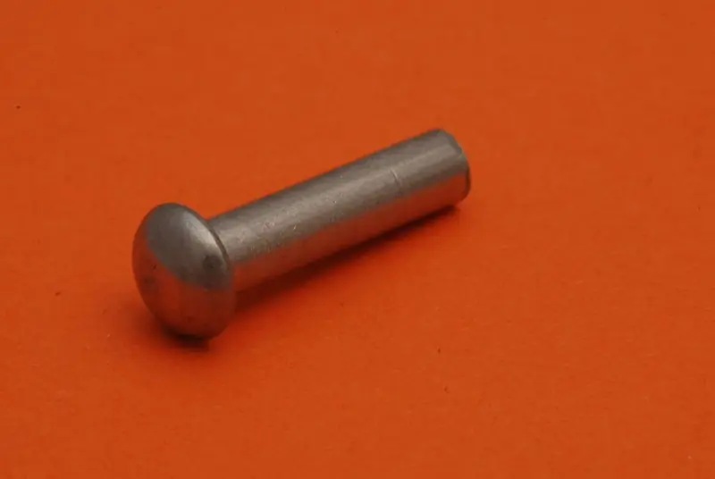 nýt 2 x 4 DIN 660/A2