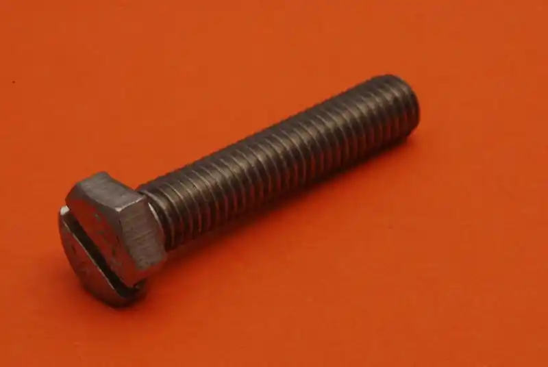 šroub M 4 x 10 DIN 933Sz/A2
