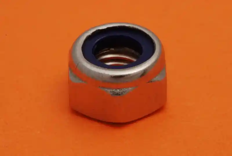 matice M 3 DIN 985/A4