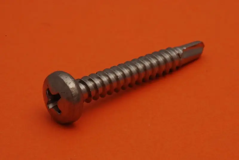 šroub 2.9x 9.5 DIN 7504N/A2