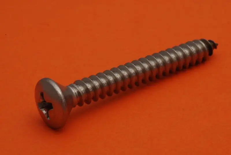 šroub 2.2x 6.5DIN7983C/A2