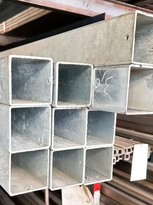 Jekl čtvercový pozinkovaný –120 x 120 x 3 mm